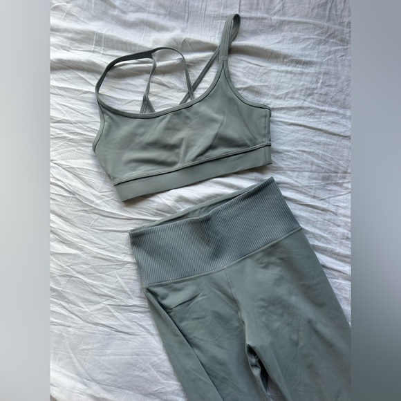 Vuori Set in Size S - Picture 3 of 4